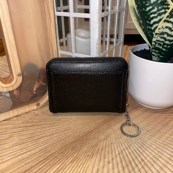 Black Pebble Kate Spade keychain mini wallet - Picture 2 of 9